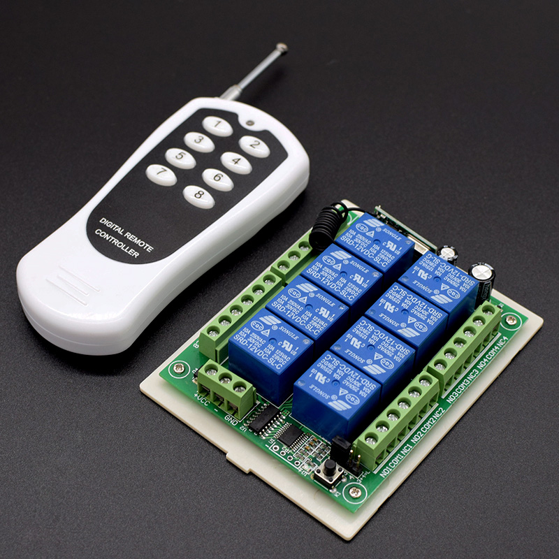 Relé de 8 canales de 24V y 12V - Shelly Relay Module reseña y precio